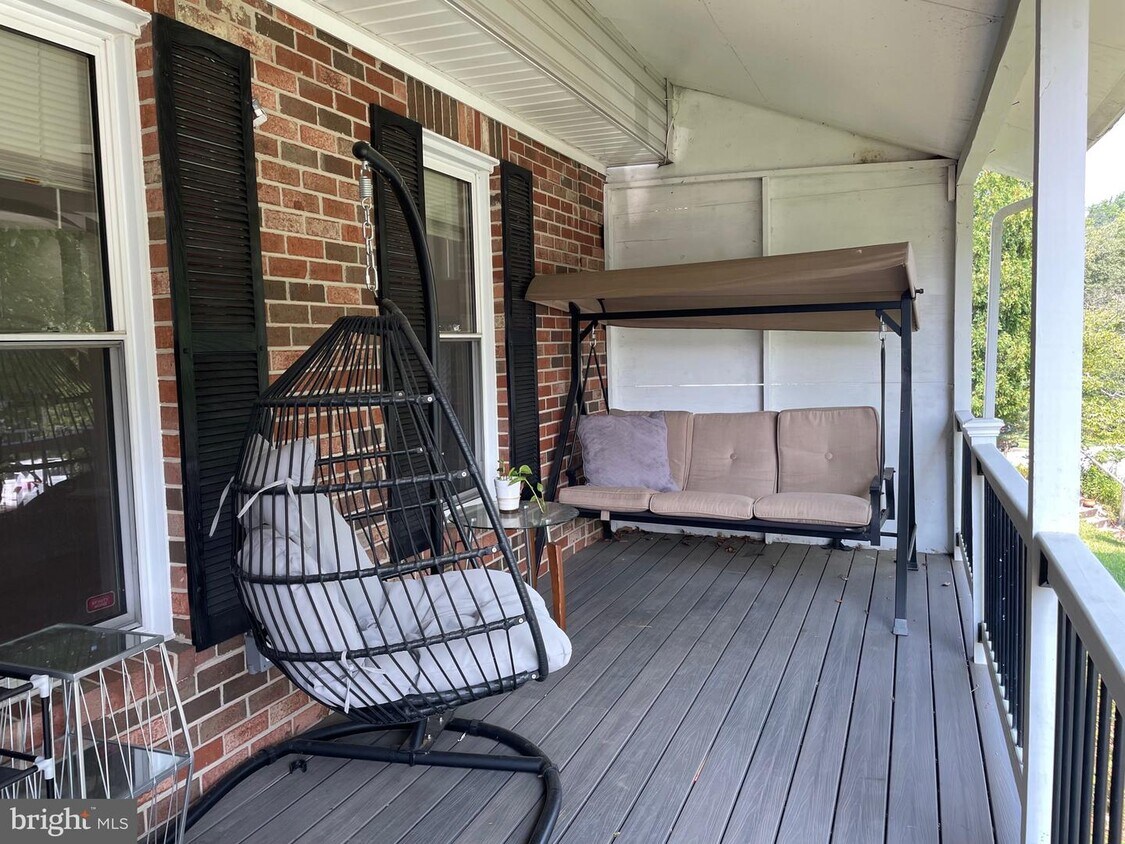 6 Hickory Ridge Ct, Catonsville, MD 21228 House Rental in Catonsville