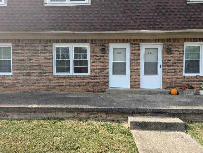 Foto del edificio - 102 Barcelona Ct