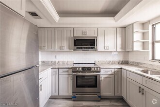Building Photo - 16361 Dublin Cir