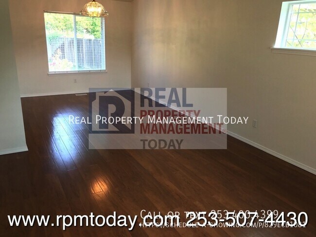 Foto del edificio - 8925 179th St E