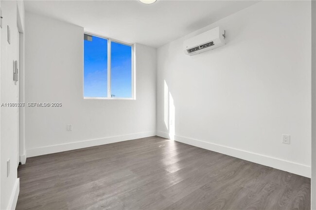 Foto del edificio - 1620 NW 18th St