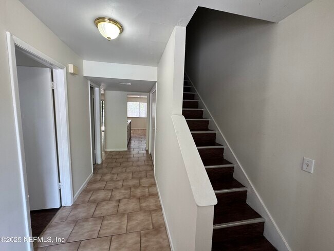 Foto del edificio - 4262 Winderpark Ct