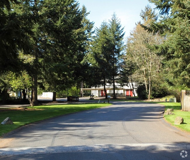 Building Photo - Madrona Estates Townhomes