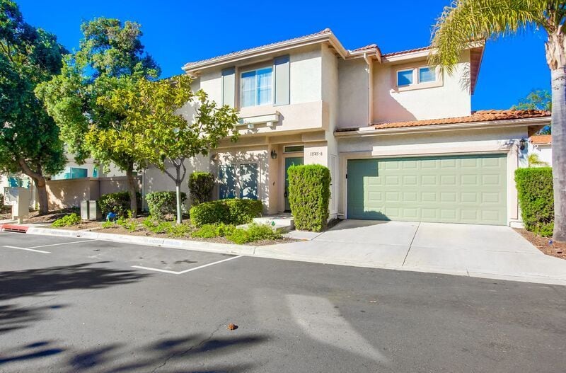 Primary Photo - 11585 Compass Point Dr N