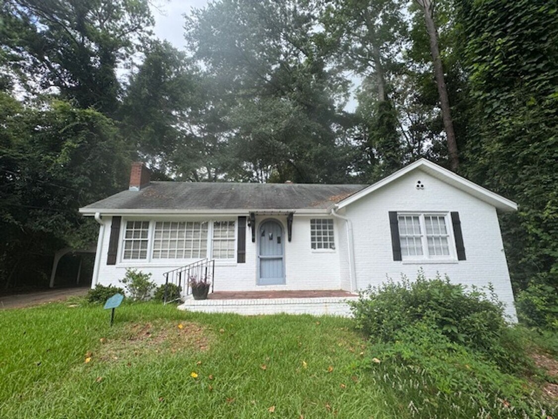 Foto principal - 109 Waverly Way