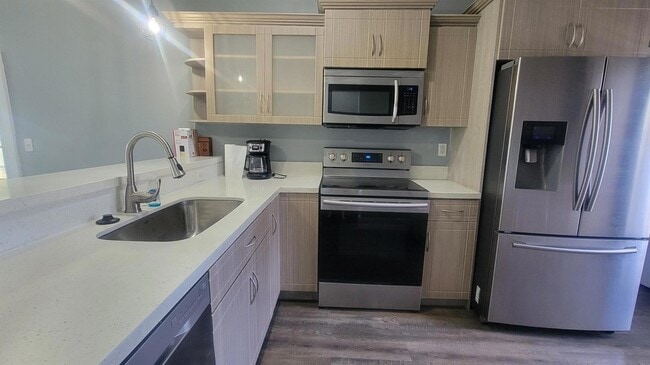 Foto del edificio - 9520 W Daffodil Ln