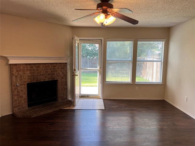 Building Photo - 1547 Thornhill Ln