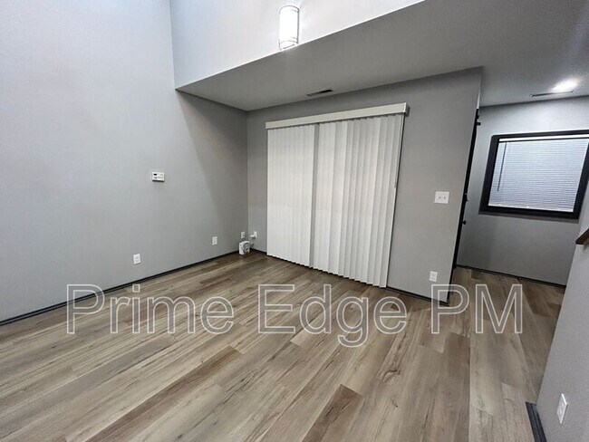 Foto del edificio - 1741 Ridgehaven Ct