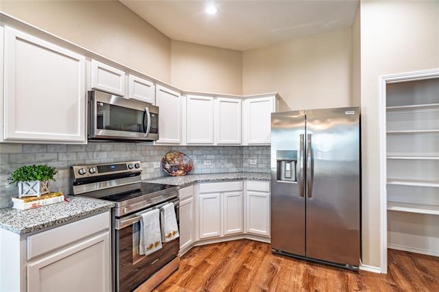 Foto del edificio - 9121 Oldwest Trail