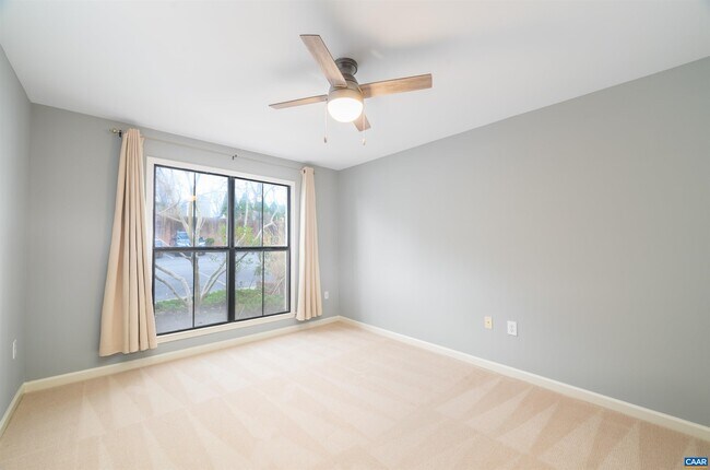 Building Photo - 740 Walker Square