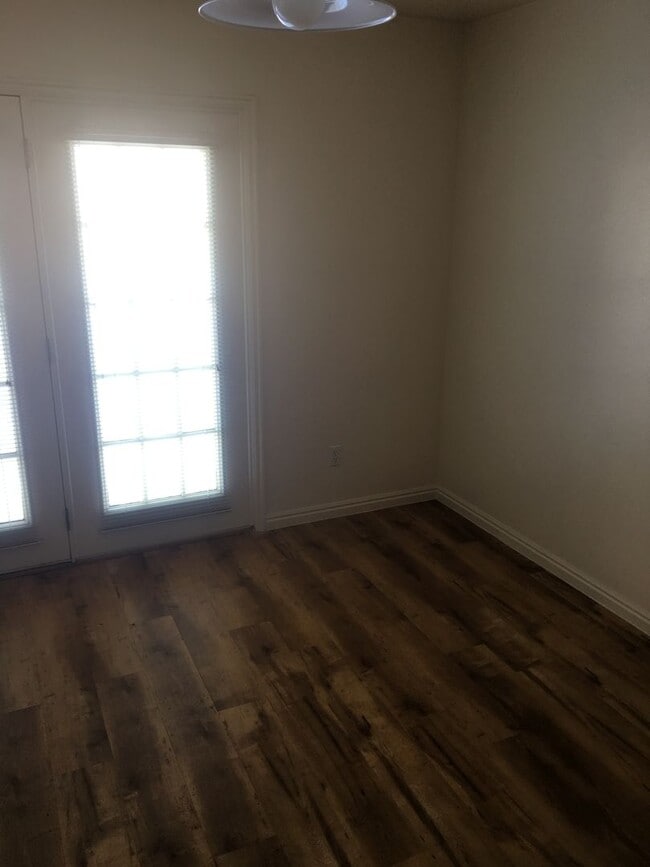 Building Photo - 221 W 1458 S