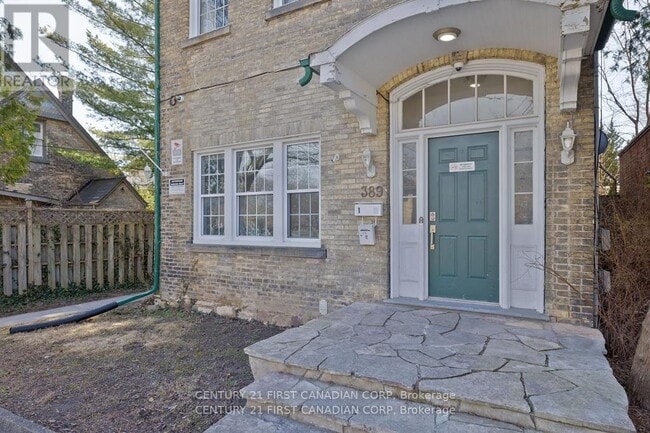 Photo du bâtiment - 1-389 DUFFERIN Ave