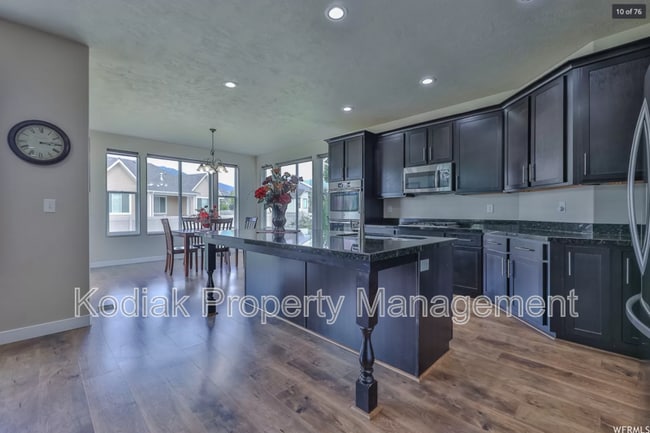Building Photo - 1463 Kentucky Derby Way