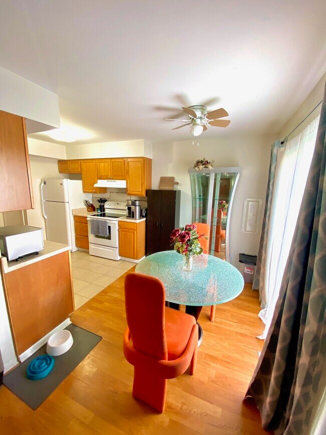 Foto del edificio - 2346 Old Kings Ct