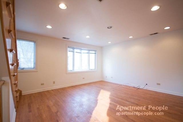 Foto principal - 1311 W Schubert Ave