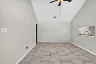 Building Photo - 3922 Pintan Ln