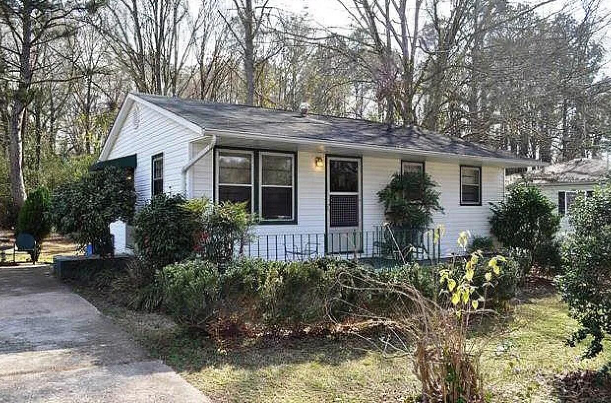 145 Royal Ct, Athens, GA 30601 House Rental in Athens, GA