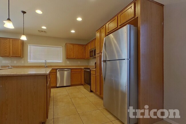 Building Photo - 11755 West Cocopah St