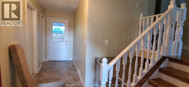 Building Photo - 3442 Souilliere Dr