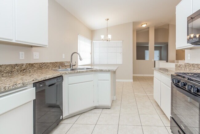 Foto del edificio - 5415 Moody Vista Ct
