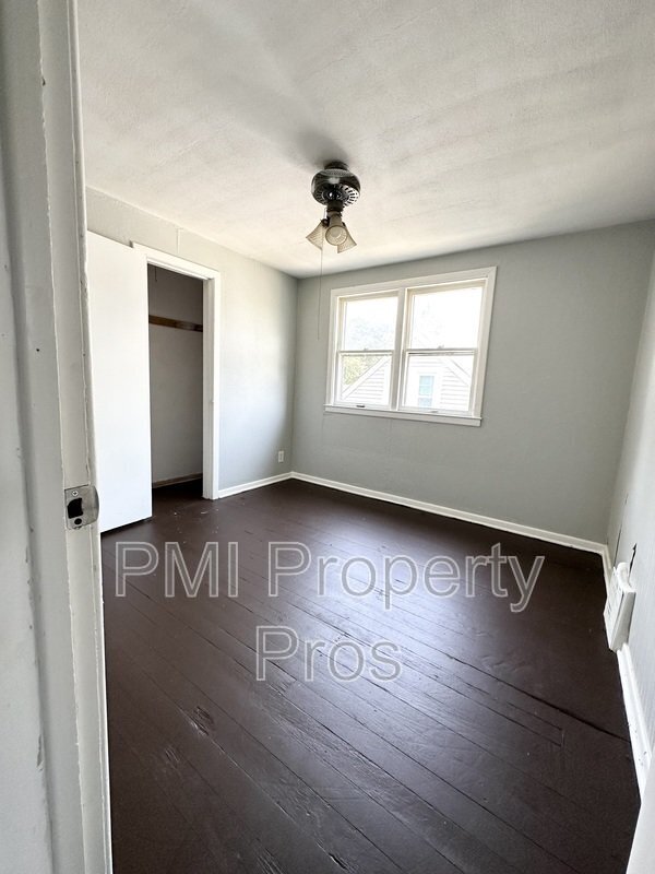 Foto del edificio - 4952 N 25th St