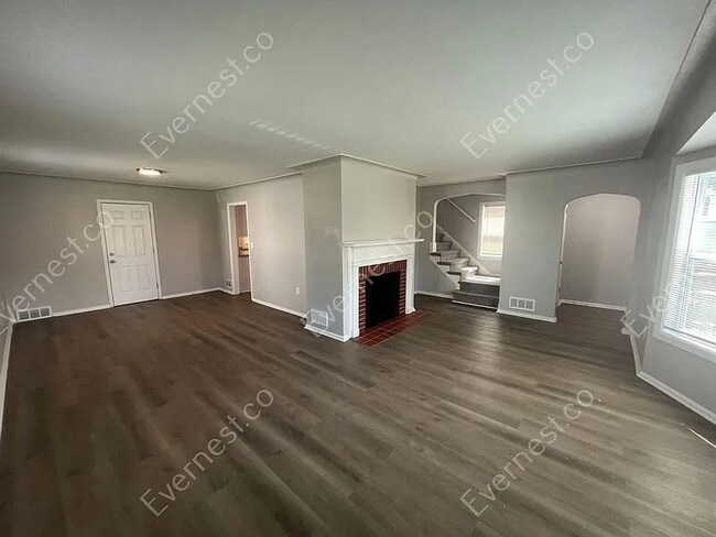 Foto del edificio - 2820 Winsted Dr