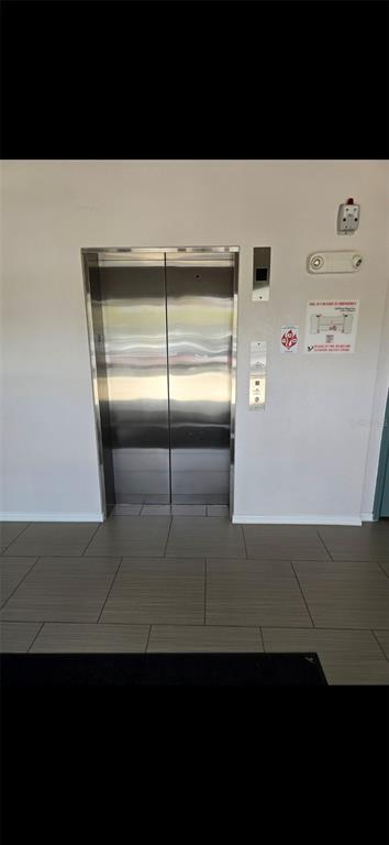 Foto del edificio - 6416 Brook Village Cove