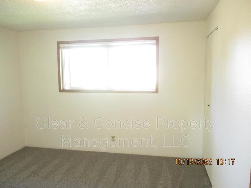 Building Photo - 1353 R St