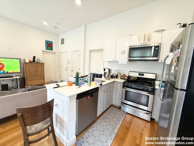 Foto del edificio - 409 Dudley St