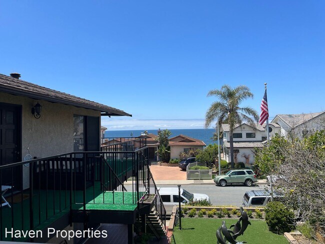Building Photo - 2 br, 1.5 bath House - 2570 Spyglass Dr # 4