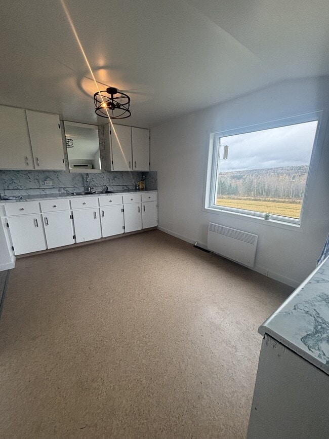 Building Photo - 210 Chem. Jacques Martin