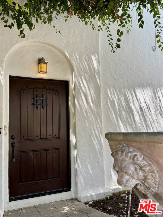 Foto del edificio - 6233 W 6th St