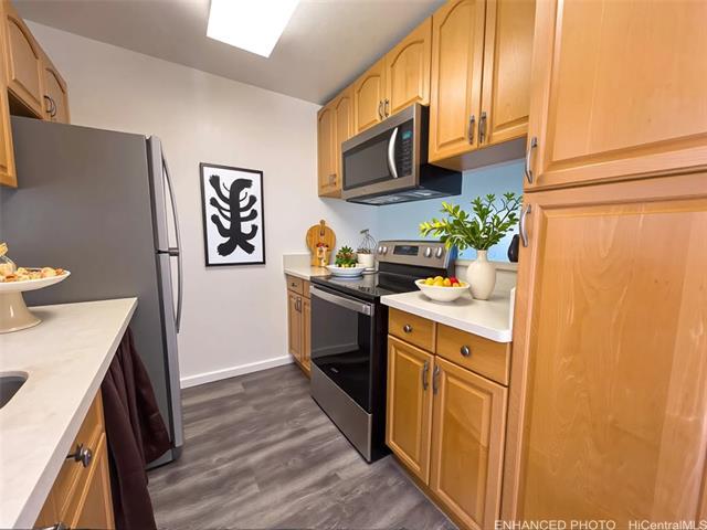Building Photo - 94-600-600 Lumiaina St