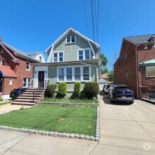 Building Photo - 704 79th St