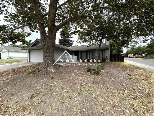 Building Photo - 7400 Martignetti Ct