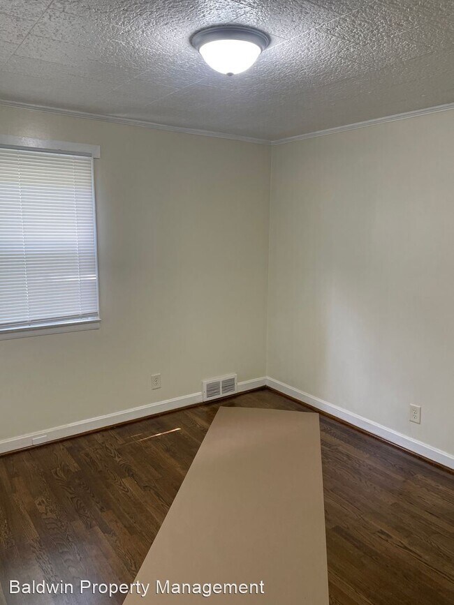 Foto del edificio - 3 br, 2 bath House - 847 GOLDFLOSS STREET