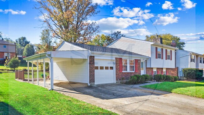 Foto del edificio - 9204 Woodreed Ct