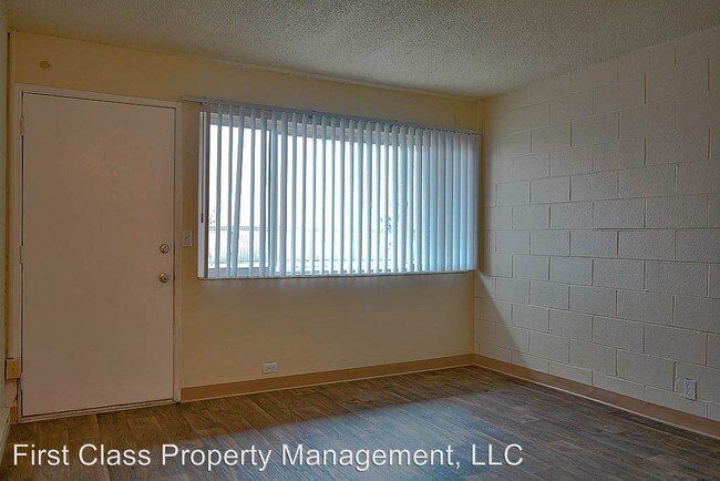 Building Photo - 4555 SW Erickson Ave