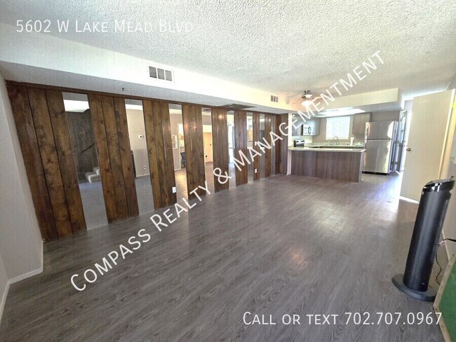 Foto del edificio - 5602 W Lake Mead Blvd