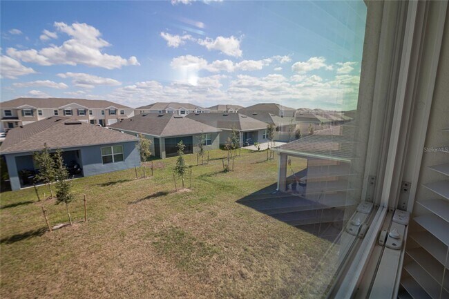 Foto del edificio - 2119 Tay Wes Dr