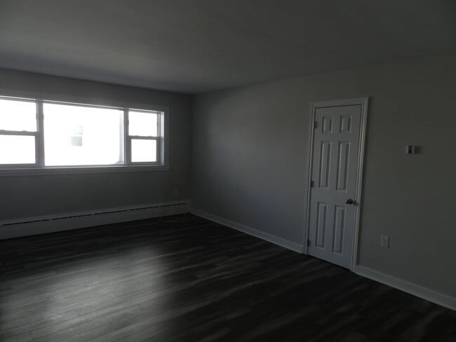 Building Photo - MODERN APARTMENT LIVING IN FAIRVIEW HALIFAX