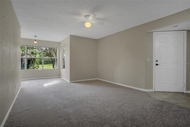 Foto del edificio - 5168 Conroy Rd