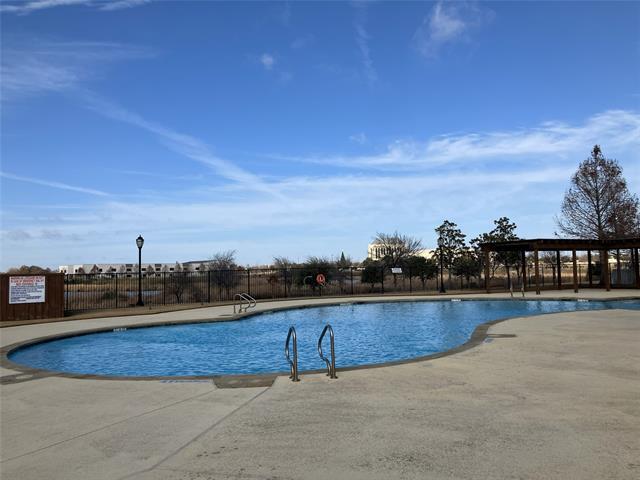 Foto del edificio - 7585 Hidden Cove Ln