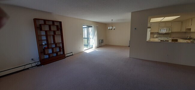Dining Room - 14102 E Linvale Pl
