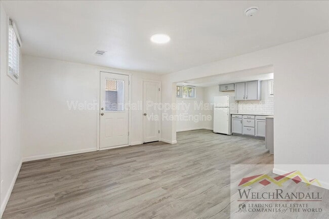 Foto del edificio - 2711 Gramercy Ave