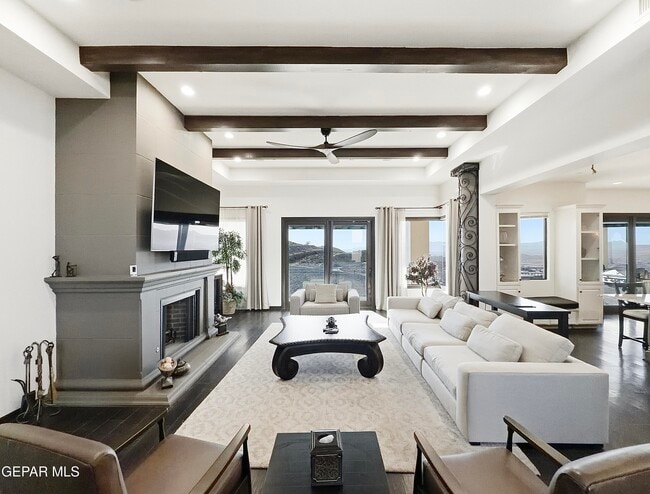 Foto del edificio - 444 San Clemente Dr