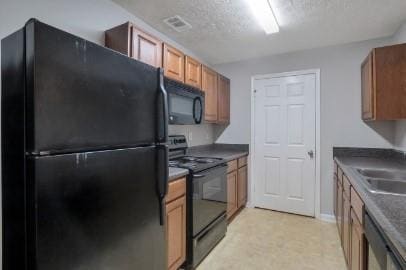 Building Photo - 7203 Fairington Ridge Cir