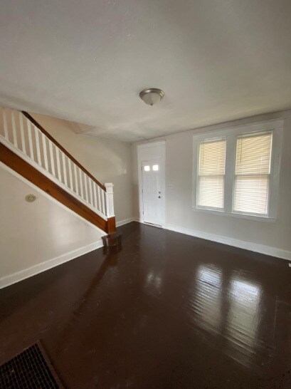 Building Photo - 2523 Aisquith St