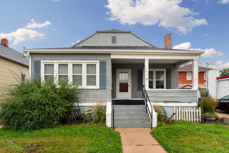 Foto principal - 316 E 20th St