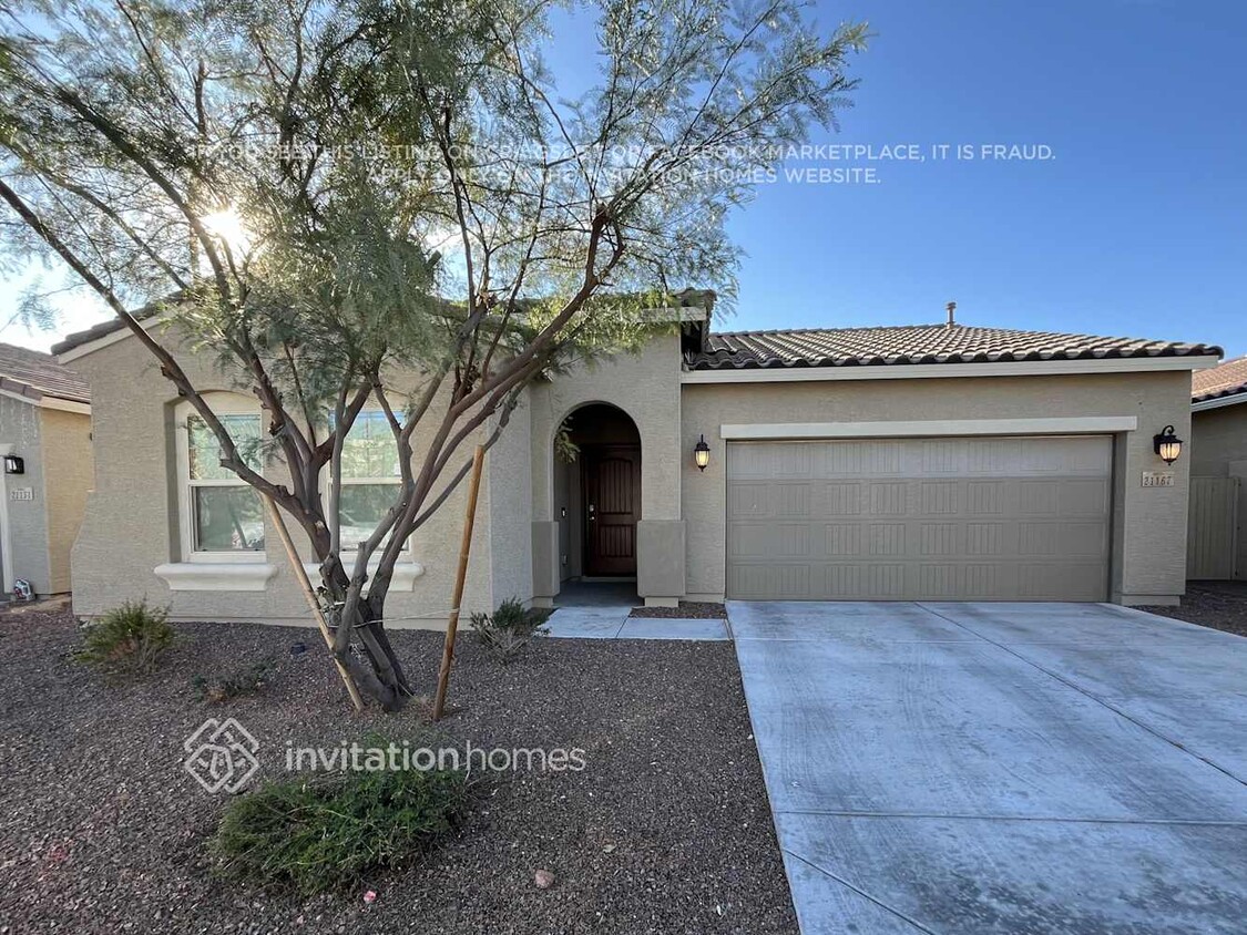 Foto principal - 21167 W Cypress St